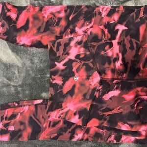 Lululemon Pink and Black align Leggings